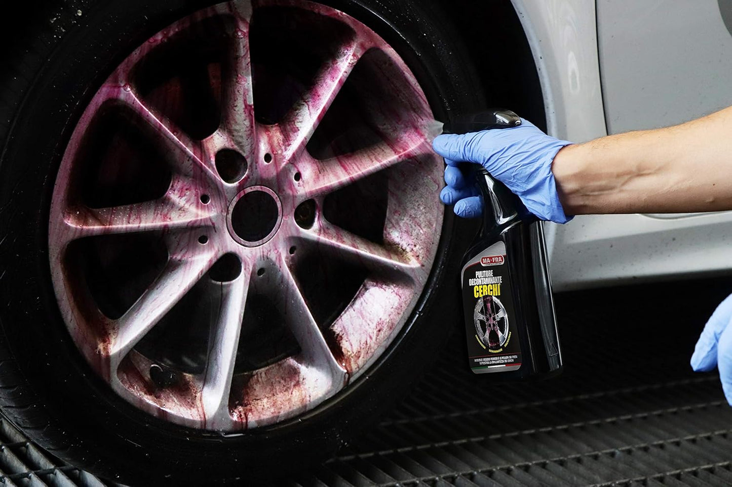 Mafra, Kit de régénération des Roues, Traitement Complet de Nettoyage et de décontamination, Composé de Dissolvant de Fer des retombées 500ml + Brosse pour Le dépoussiérage des Freins