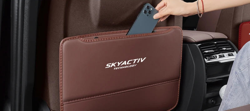 Protection anti-coup de pied de dossier avec rangement - Édition SKYACTIV