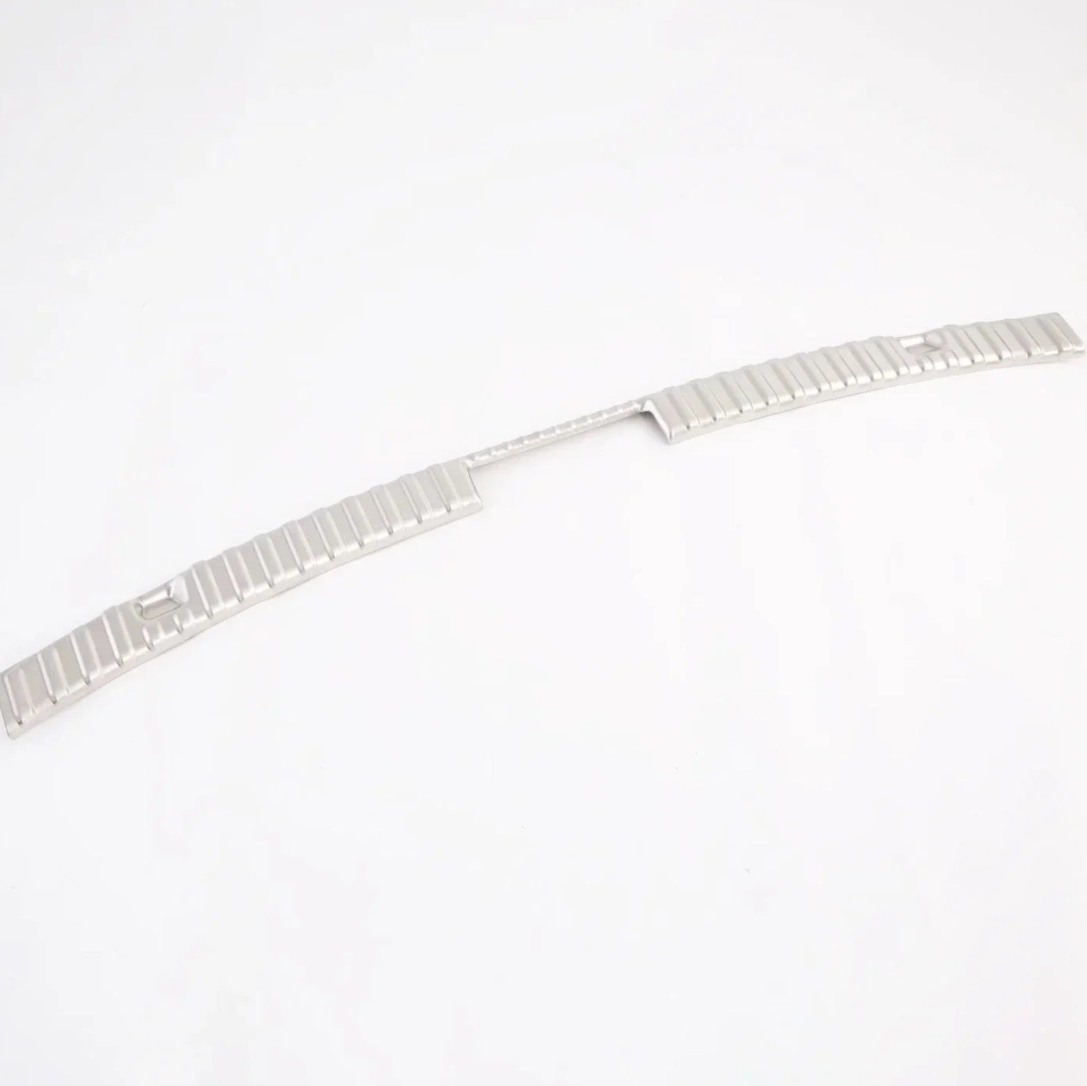 Protection seuil coffre arrière inox noir Mazda 3 4ème génération 2019-2026 anti-rayures - Mazdrive