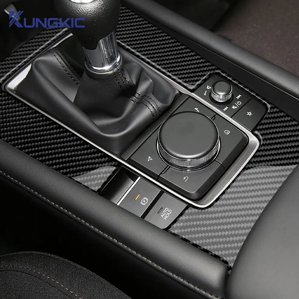 Cache de Console de Levier de Vitesse en Fibre de Carbone – Mazda 3 BP