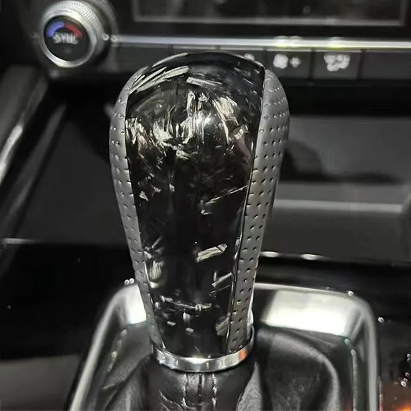 Pommeau de Vitesse Automatique en Fibre de Carbone – Mazda